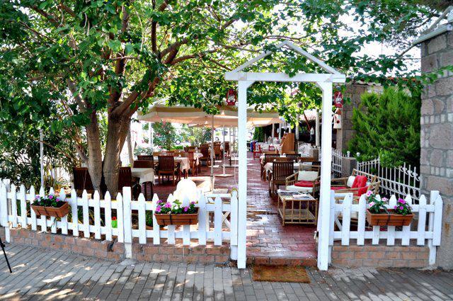Assos Hunters Hotel (Adults Only) Ngoại thất bức ảnh
