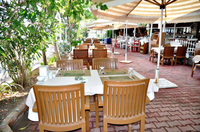 Assos Hunters Hotel (Adults Only) Ngoại thất bức ảnh