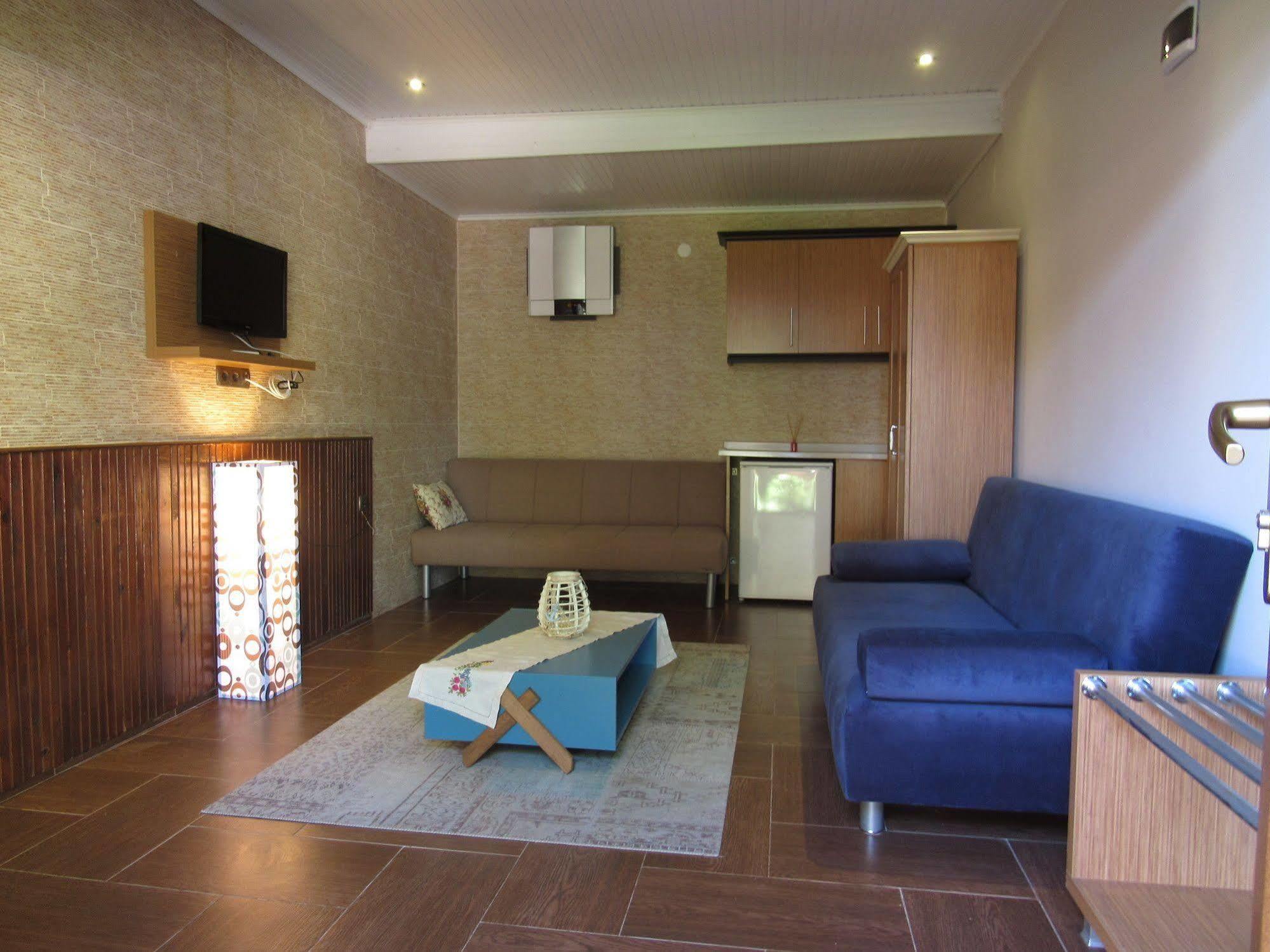 Assos Hunters Hotel (Adults Only) Ngoại thất bức ảnh
