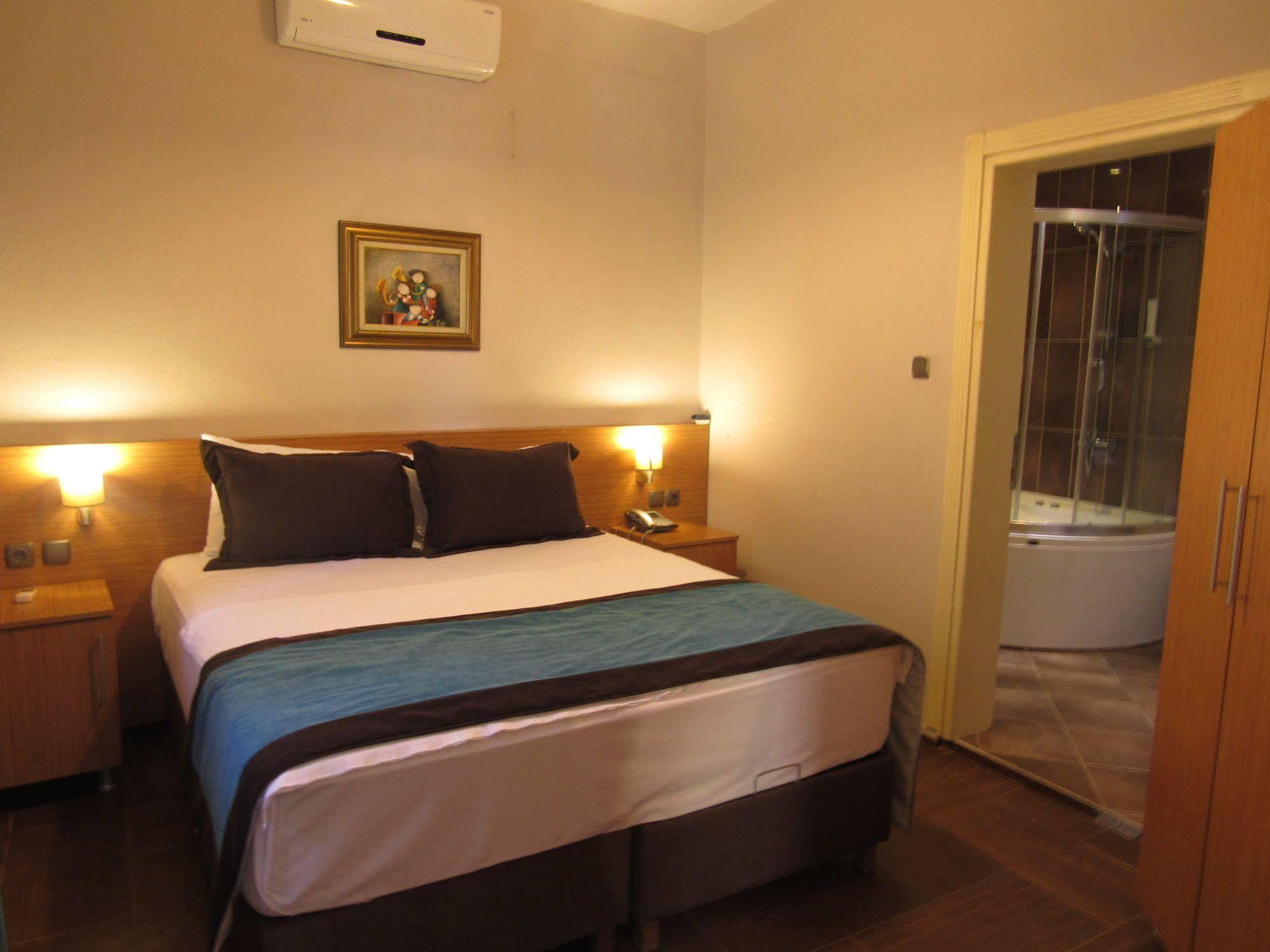 Assos Hunters Hotel (Adults Only) Ngoại thất bức ảnh